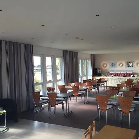 Hotel Ak 1 3*